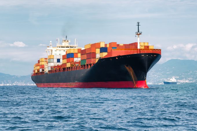 Carriers 'tear up schedules' in race to get diverted box ships to port