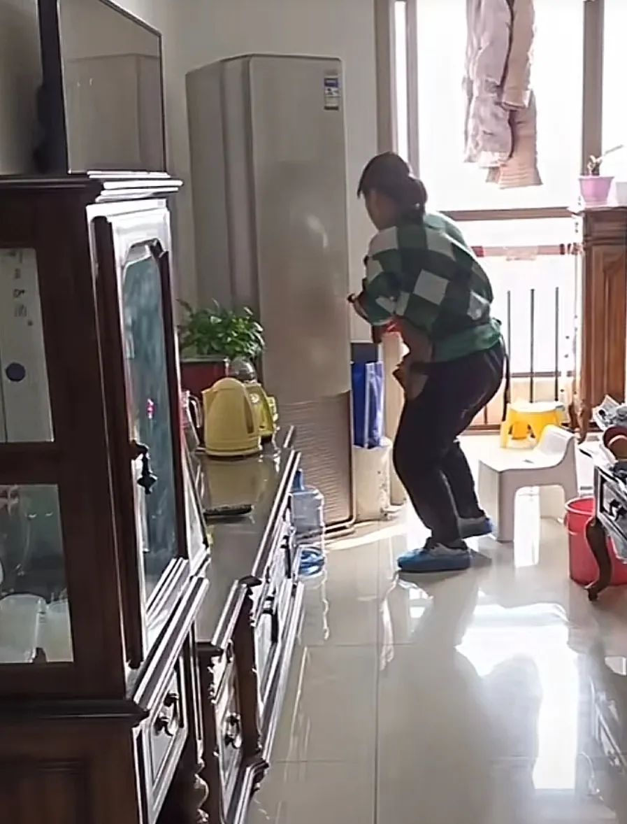 阿姨面试：“下户原因”的高情商回答