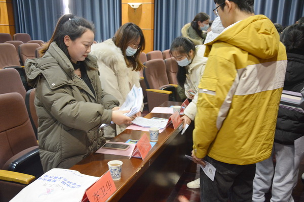 邮电学院⇌荆门高新区，一群人和一座城的“双向奔赴”！