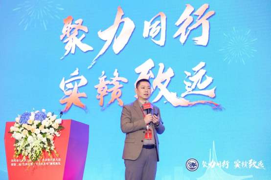 西昊智能家具董事长罗慧平上榜“江西在深十大杰出青年”,彰显先锋力量! 西昊智能家具董事长罗慧平上榜“江西在深十大杰出青年”,彰显先锋力量!