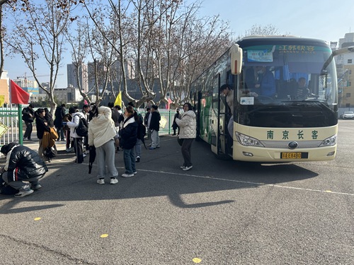 集團(tuán)東渡（定制）公司完成部分普通高中學(xué)業(yè)水平合格性考試交通保障任務(wù)