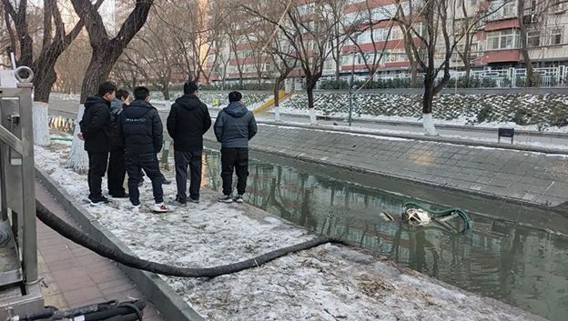 【案例分享】施罗德清淤机器人在北京零下12℃完成河道清淤