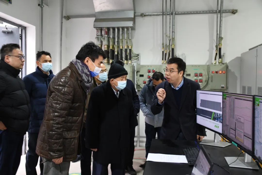 申能集团、上海交大领导一行考察慰问氢晨科技