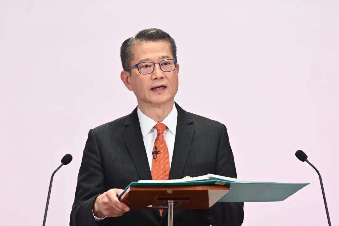 香港财政司司长陈茂波：香港正探索建立适合香港、接轨内地和国际的绿色分类框架