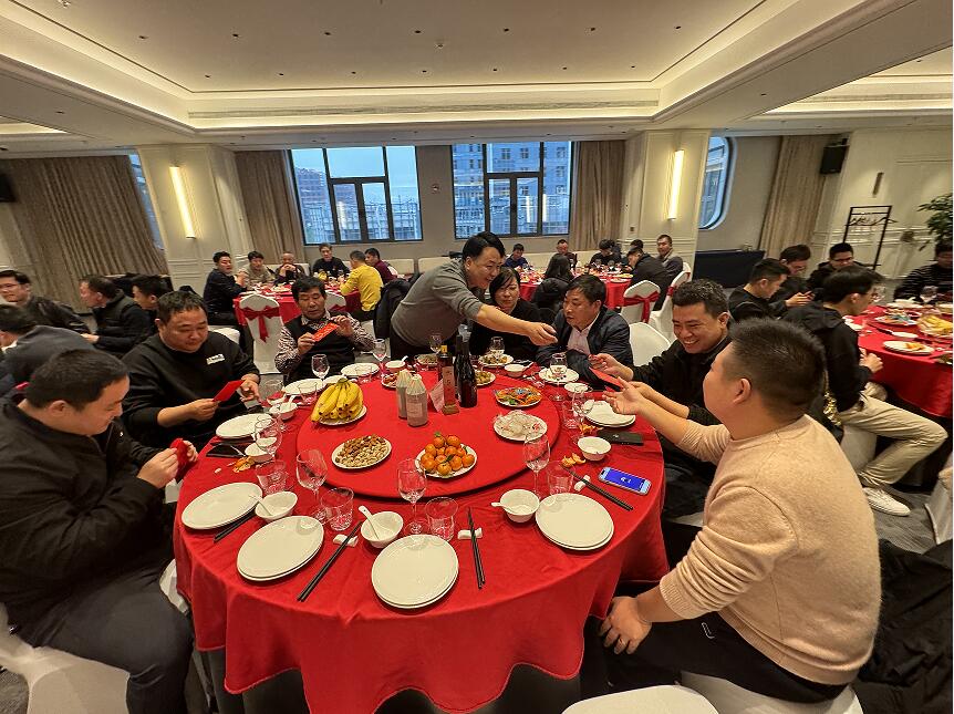 玉兔砥砺奋进,龙年再攀高峰 ----金冠幕墙2024年开启新征程 玉兔砥砺奋进,龙年再攀高峰 ----金冠幕墙2024年开启新征程