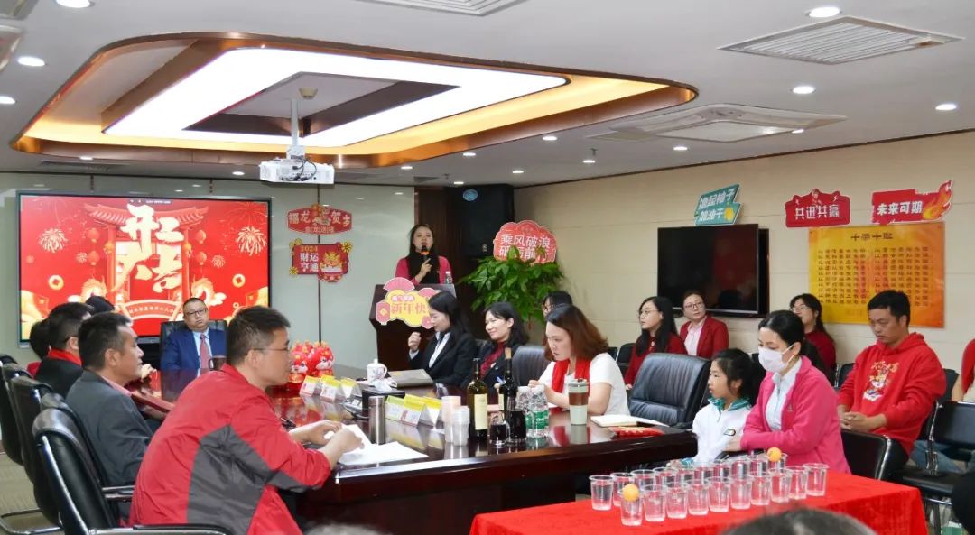 金龙献瑞!福满乾坤!全程高燃的开工大会! 金龙献瑞!福满乾坤!全程高燃的开工大会!