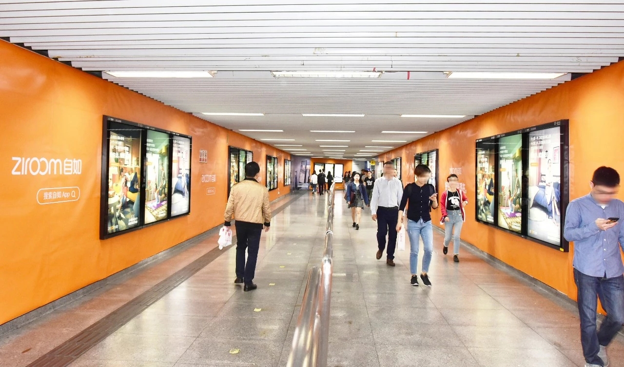 深圳地铁广告位报价回报率高的原因
