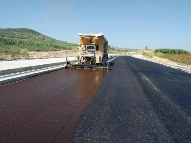 沥青路面丨乳化沥青在道路养护中的应用