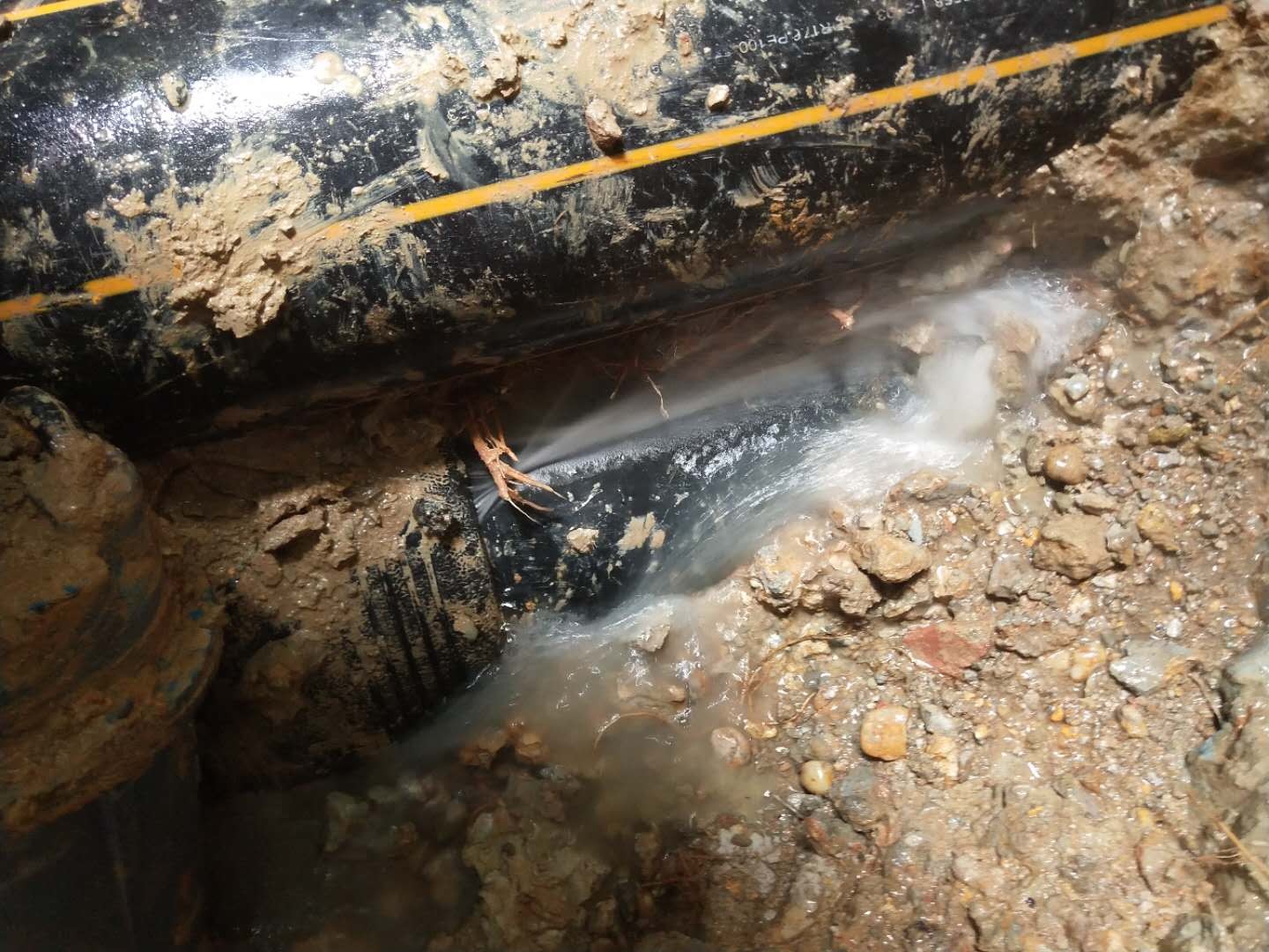 留仙居南A区消防给水设备维修工程