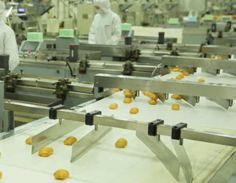 3D视觉引导机器人在食品包装行业的定位与抓取