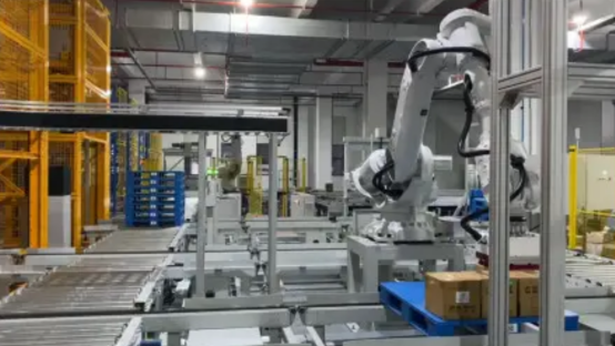富唯智能机器人助力食品行业实现物流自动化升级