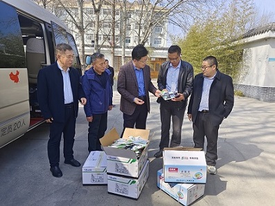 科技助力果桑产业可持续发展暨桑葚菌核病防治技术现场培训会在昌邑举办 科技助力果桑产业可持续发展暨桑葚菌核病防治技术现场培训会在昌邑举办
