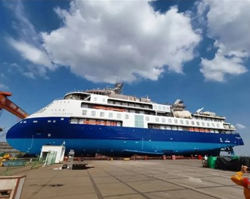 HBM Supplies Interior Materials for Two Polar Expedition Cruise Ships