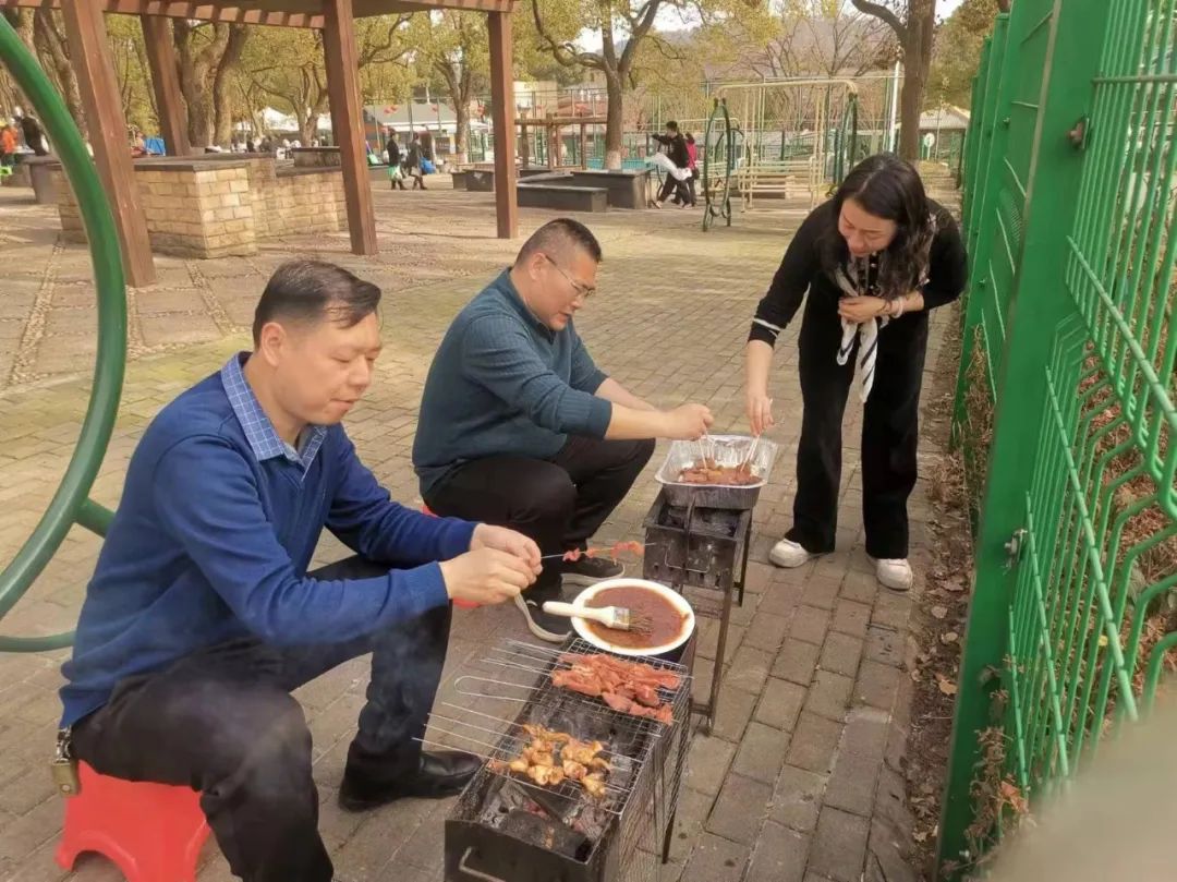 不負好春光，芳華正當時(shí)