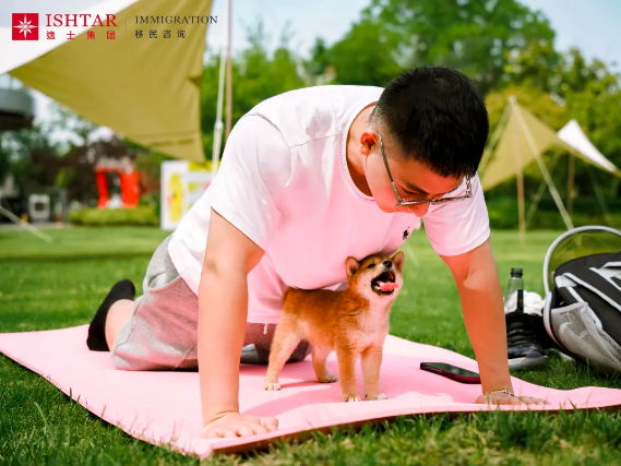 逸士生活 | Puppy Yoga与宠物的奇妙邂逅 逸士生活 | Puppy Yoga与宠物的奇妙邂逅