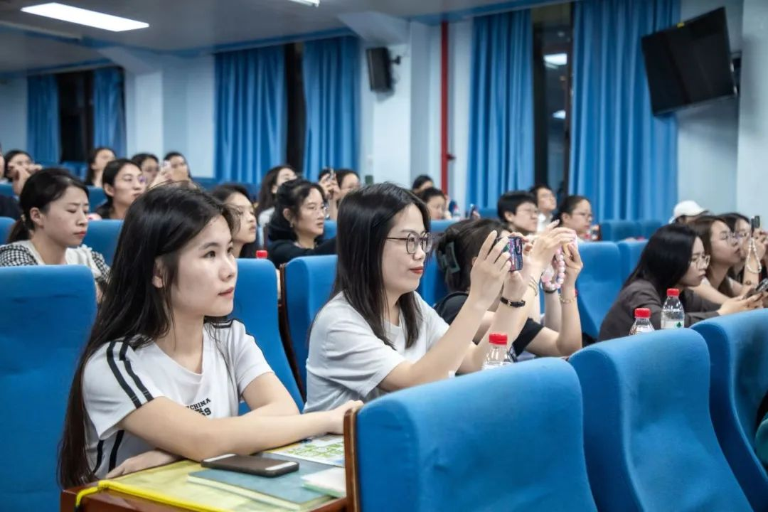 深圳市宝安区德语夜校启动第八期德语口语培训班