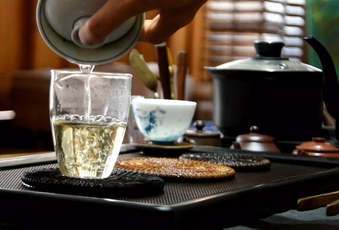 雨季存茶要注意