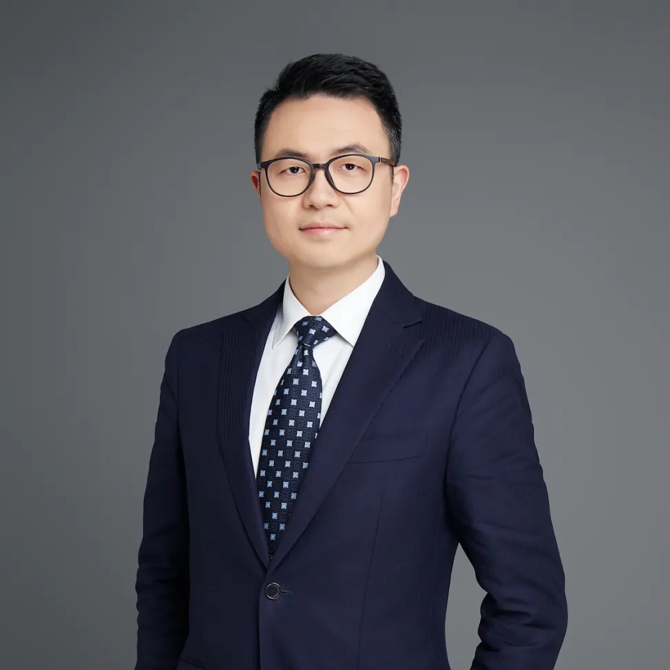 专访丨“上海市五一劳动奖章”获得者江卫律师:深耕专业,以法之名,服务大局 专访丨“上海市五一劳动奖章”获得者江卫律师:深耕专业,以法之名,服务大局