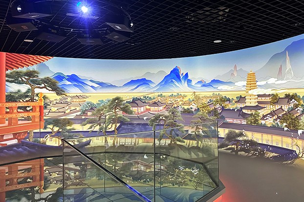 Xi'an Museum 360 ° panoramic surround immersive cinema