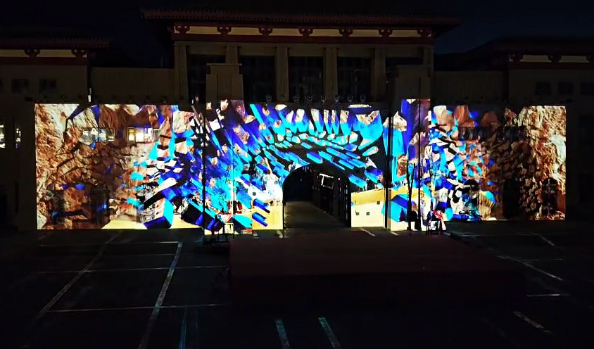 The Wensu Ancient City Projection Show uses the Wincomnke Krinda projector