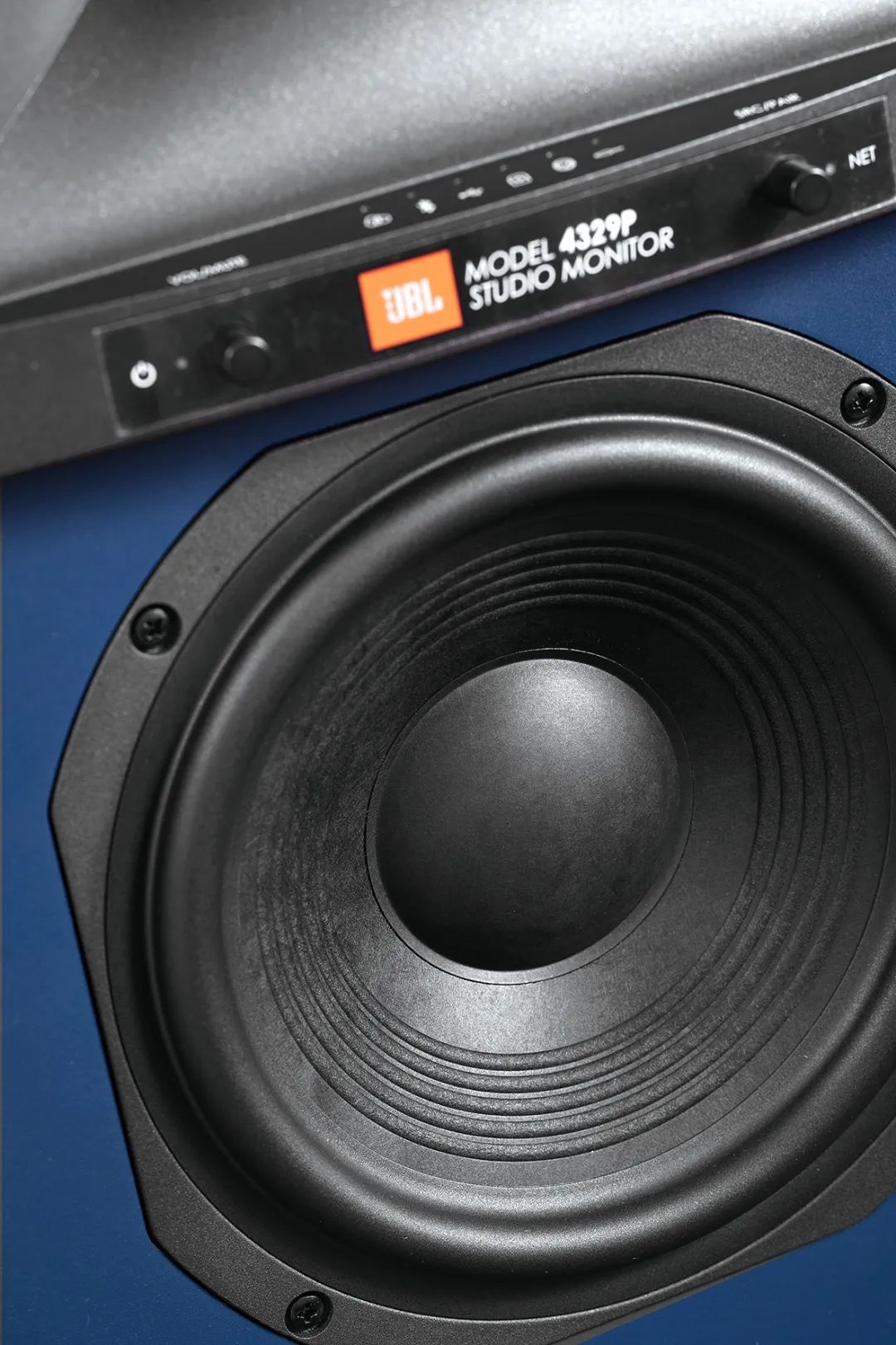 JBL 4329P 先進(jìn)的有源流媒體音箱