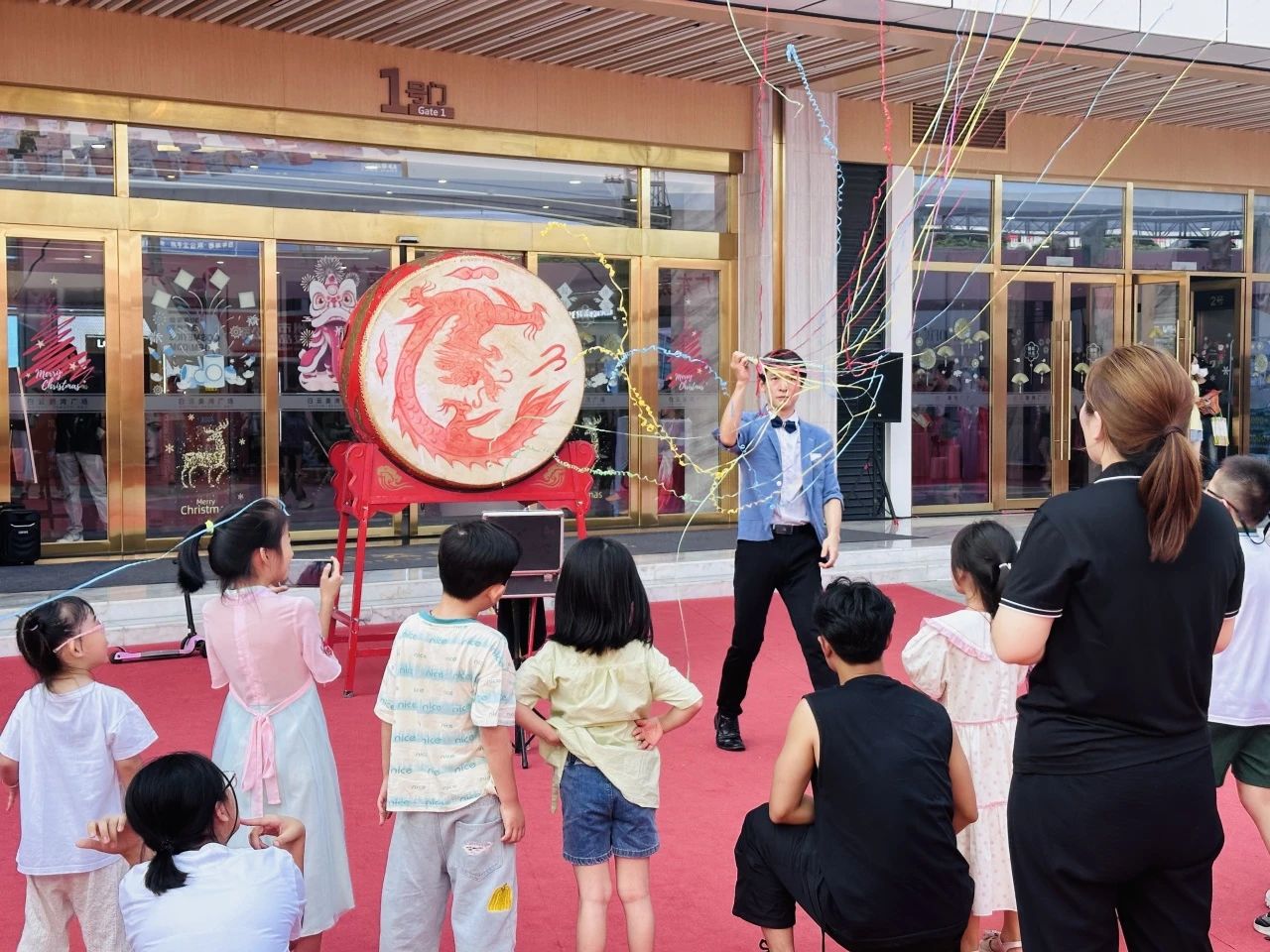 今日开幕，引爆全场！第四届白云美湾化妆品博览会绽放美业新渠道机遇