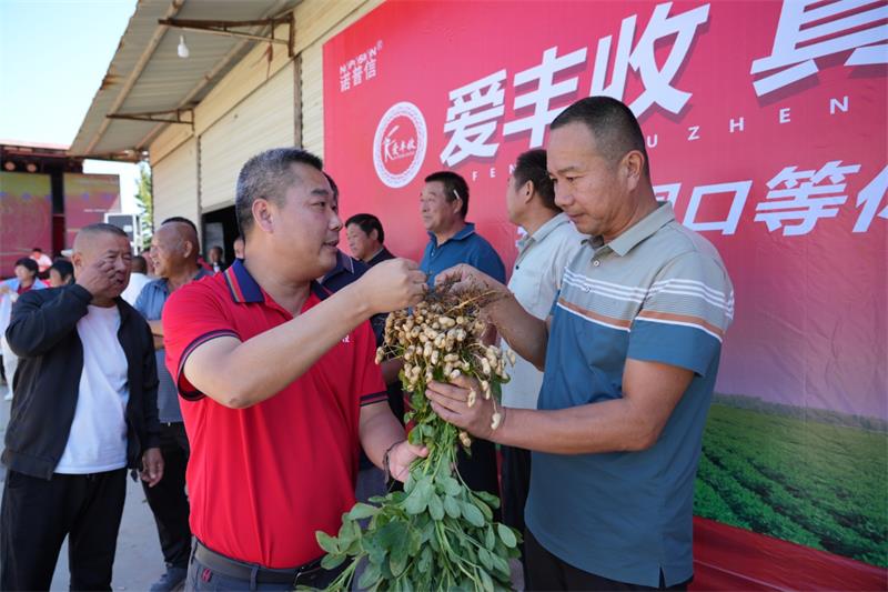 迎豐收慶高產(chǎn) 諾北同行動(dòng) 線下百團(tuán)大戰(zhàn)40+地同測(cè)產(chǎn) 線上新媒體傳播瀏覽量50w+