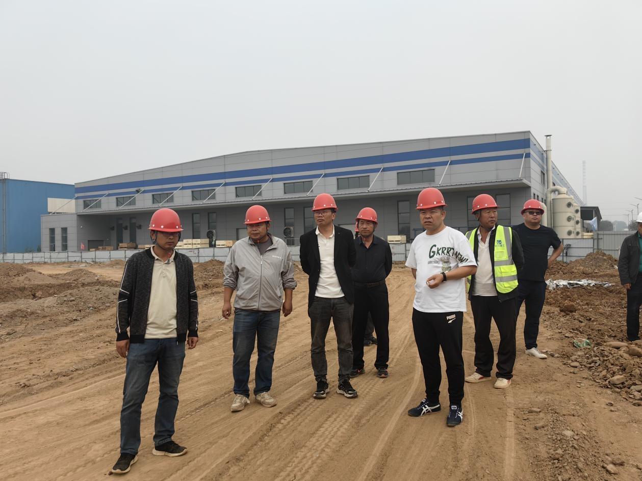 Supervise the progress, grasp the quality and safety —— Changxing steel structure leadership in-dept