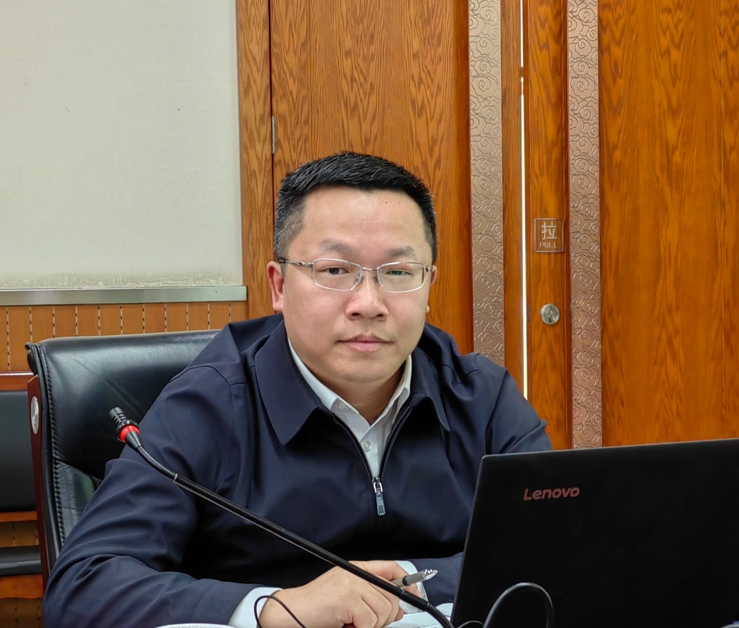 中心副主任苏保忠、贾大猛在《人民论坛》发表文章