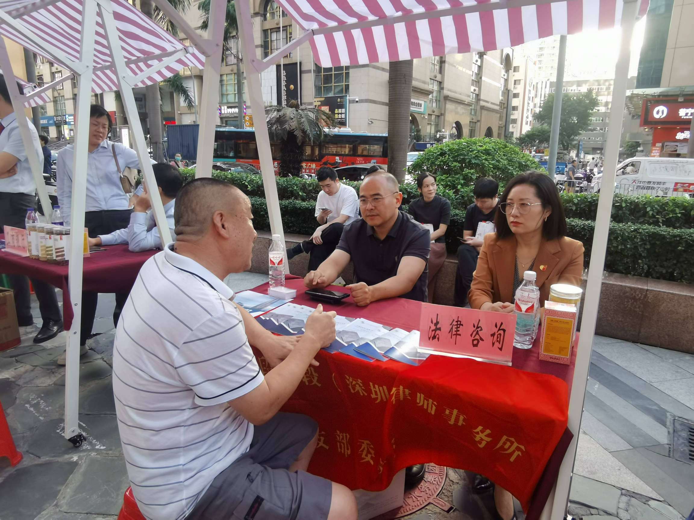 段和段党建 | 我所党支部参与福华社区“金秋十月福华地，党员服务传温情”党员服务市集公益活动