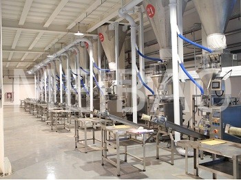 洗衣粉生产用高洁净生物质热风炉投入运行