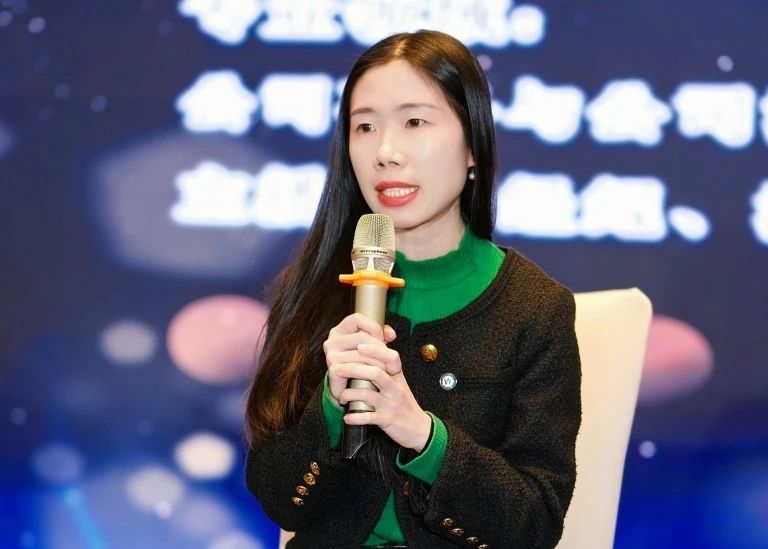 万物向新 聚势前行 | 洛亚所2024年年终会议圆满举行 万物向新 聚势前行 | 洛亚所2024年年终会议圆满举行