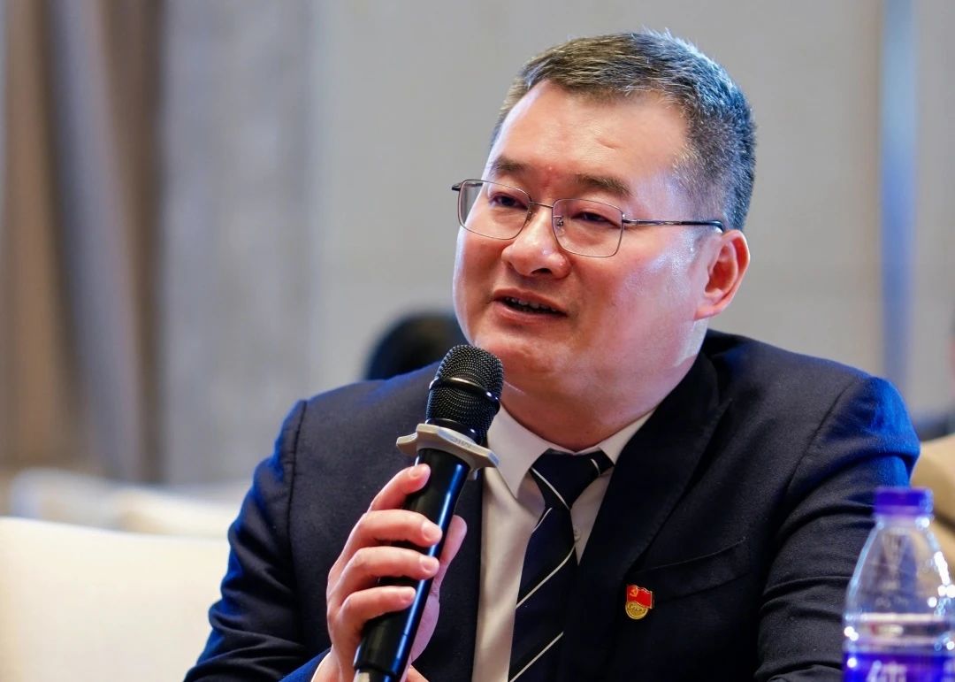 万物向新 聚势前行 | 洛亚所2024年年终会议圆满举行 万物向新 聚势前行 | 洛亚所2024年年终会议圆满举行