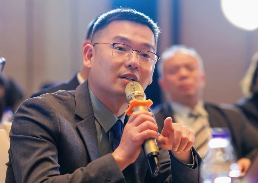 万物向新 聚势前行 | 洛亚所2024年年终会议圆满举行 万物向新 聚势前行 | 洛亚所2024年年终会议圆满举行