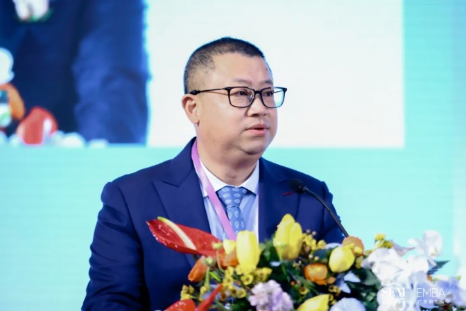 刘关张集团2025新年献词 刘关张集团2025新年献词