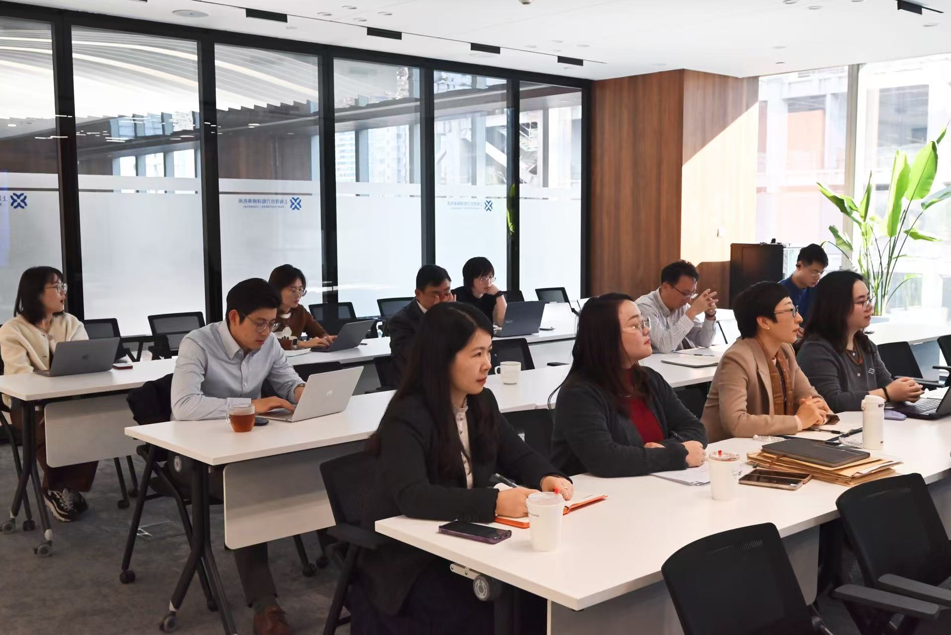 动态 | 普世万联律所成功举办《<公司法>修订给企业家婚姻家庭带来的影响与应对》专题讲座