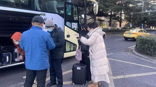 春節(jié)不打烊,節(jié)日我在崗(二) 春節(jié)不打烊,節(jié)日我在崗(二)