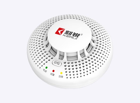 天氣寒冷易引發(fā)火災，最好是安裝煙霧報警器！
