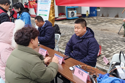 踐行雷鋒精神，傳遞奮斗力量 ——集團(tuán)組織開(kāi)展第36屆“雷鋒杯”文明服務(wù)競(jìng)賽活動(dòng)