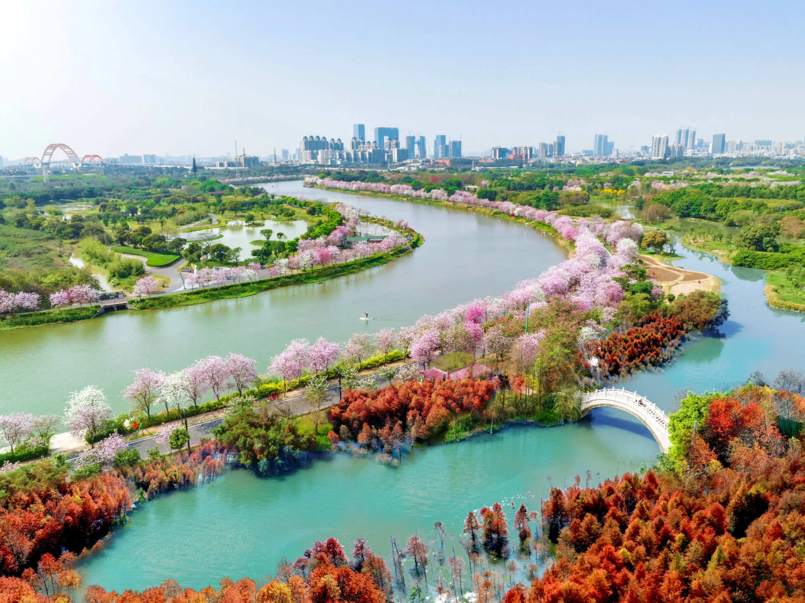 广东各地市2025年工作报告：加快绿色低碳转型