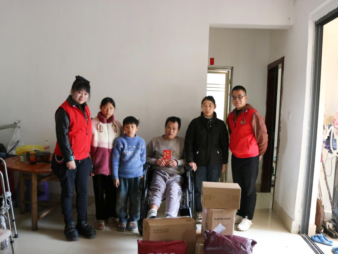 助力产业发展,情暖瑶族同胞 助力产业发展,情暖瑶族同胞