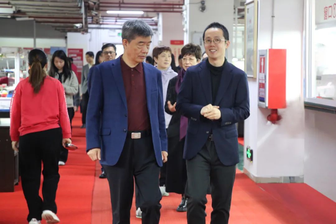 安徽省政协副主席孙云飞一行莅临百泰集团参观调研 安徽省政协副主席孙云飞一行莅临百泰集团参观调研