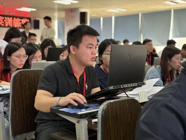 聚势待发·共赴新程|2025格力商用中央空调售前技术精英训练营荣耀结束