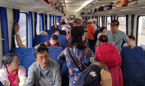 乘坐国际班列 游览古都佛国 乘坐国际班列 游览古都佛国