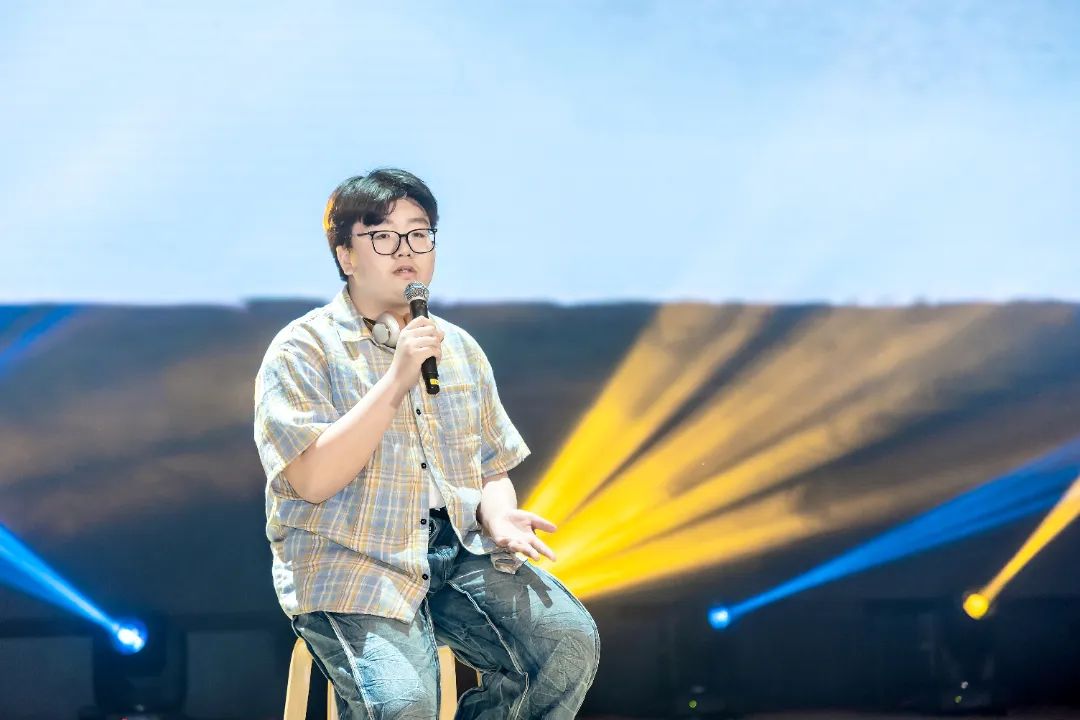 “音”你闪耀,“乐”动新川,青春麦克风由你们主宰! “音”你闪耀,“乐”动新川,青春麦克风由你们主宰!