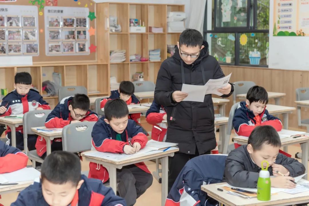 “数”你最聪明!数学袋鼠“跳”进校园,点燃数学激情 “数”你最聪明!数学袋鼠“跳”进校园,点燃数学激情