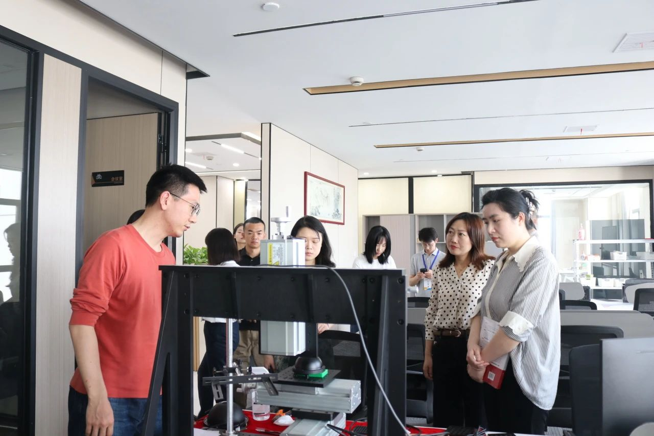 武昌区商务局、紫阳街道办一行调研鄂港澳青创园 武昌区商务局、紫阳街道办一行调研鄂港澳青创园