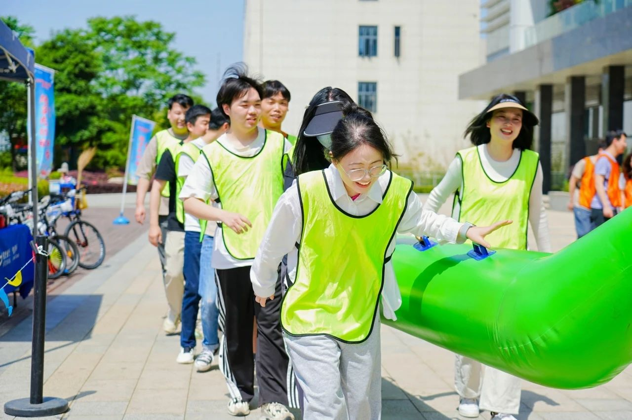 【趣享运动会 慧聚华科园】2025华中科技大学科技园趣味运动会圆满收官! 【趣享运动会 慧聚华科园】2025华中科技大学科技园趣味运动会圆满收官!