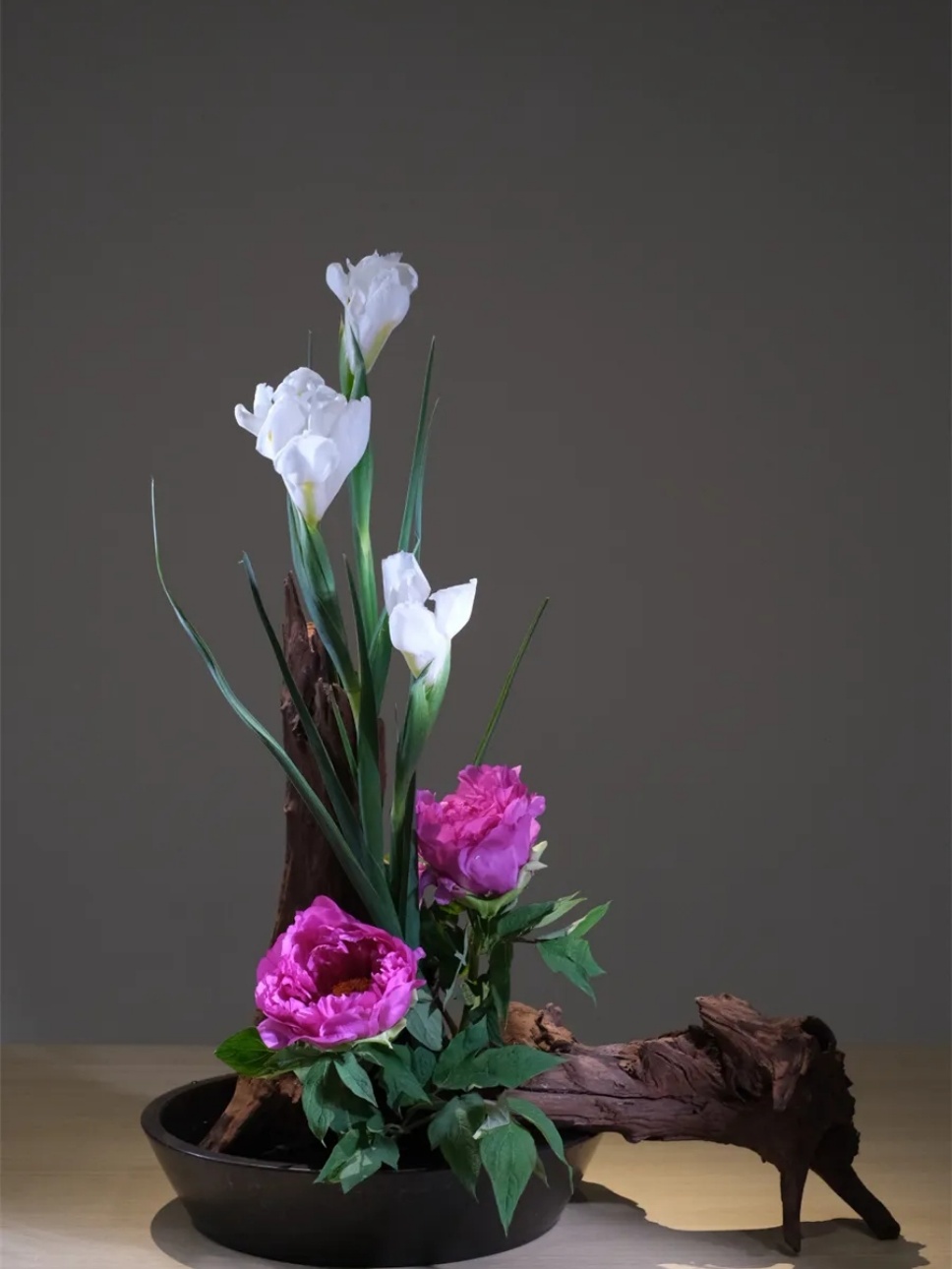 33個牡丹芍藥插花作品,盡現(xiàn)谷雨時節(jié)繁盛春光 33個牡丹芍藥插花作品,盡現(xiàn)谷雨時節(jié)繁盛春光