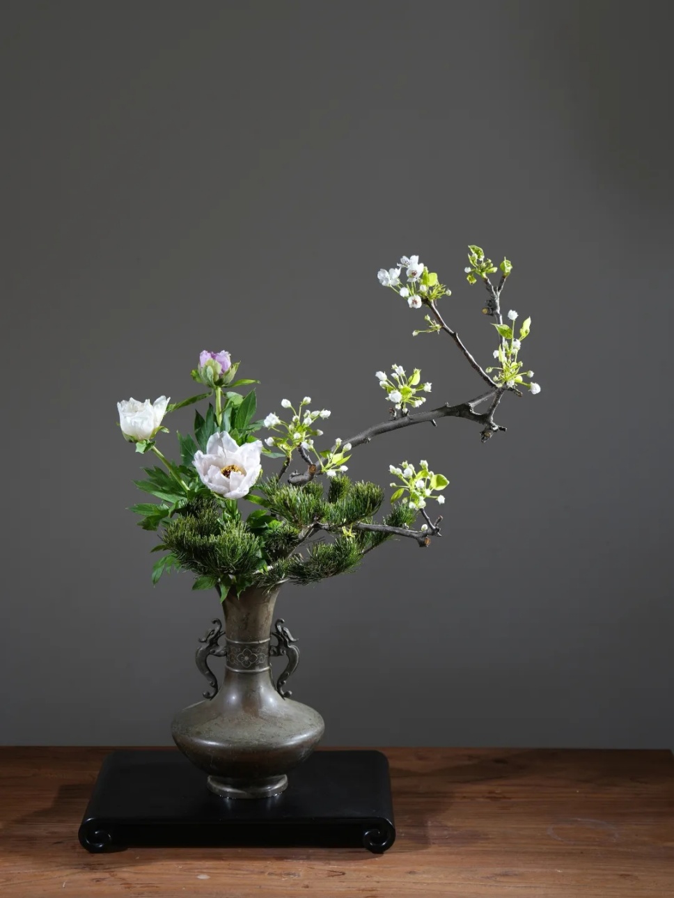 33個牡丹芍藥插花作品,盡現(xiàn)谷雨時節(jié)繁盛春光 33個牡丹芍藥插花作品,盡現(xiàn)谷雨時節(jié)繁盛春光